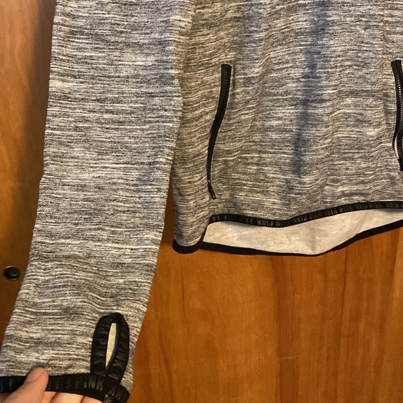 Pink By Victoria's Secret Heathered Gray 1/4 Zip Sweatshirt - Picture 2 of 4